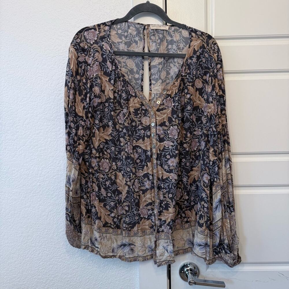 Spell Floral Blouse in Blue and Cream - Picture 3 of 7